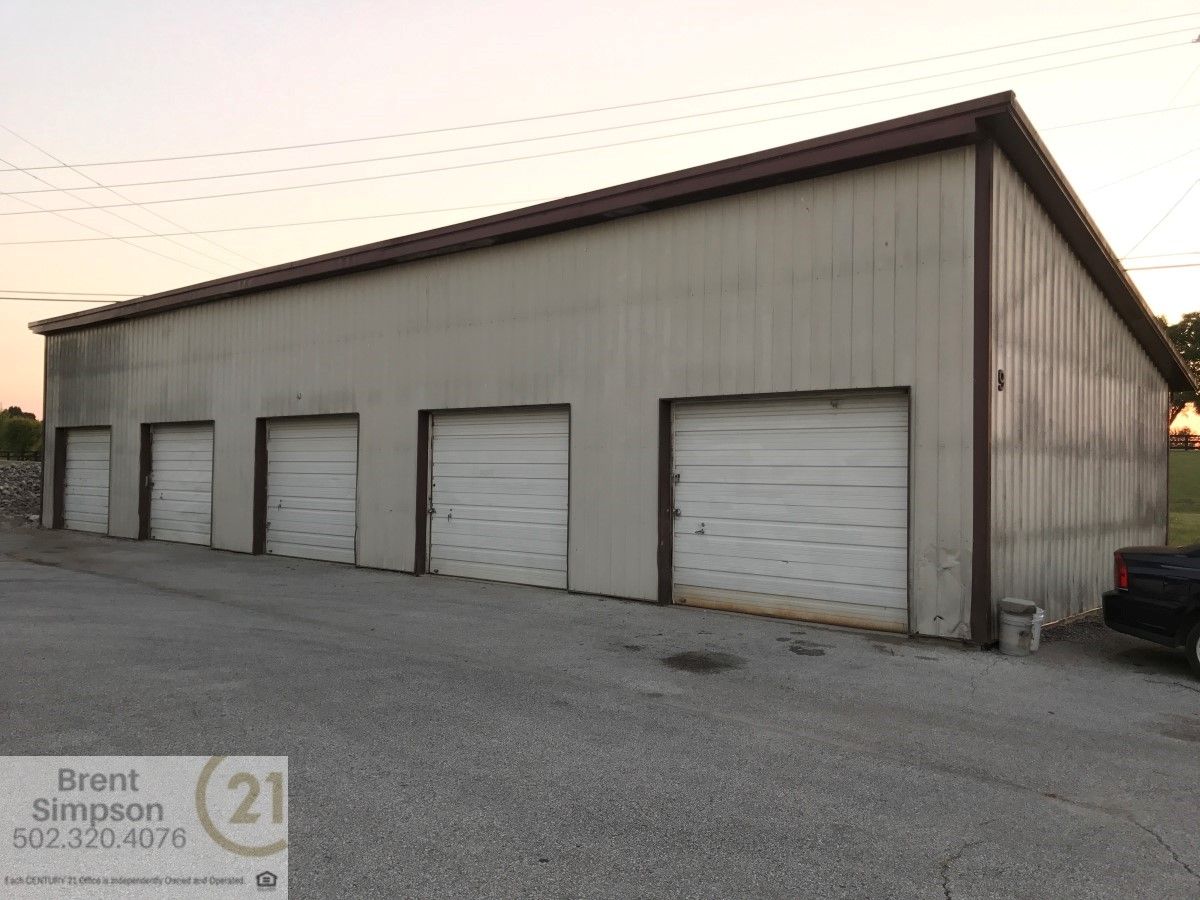 390 Steadmantown Ln, Frankfort, KY 40601